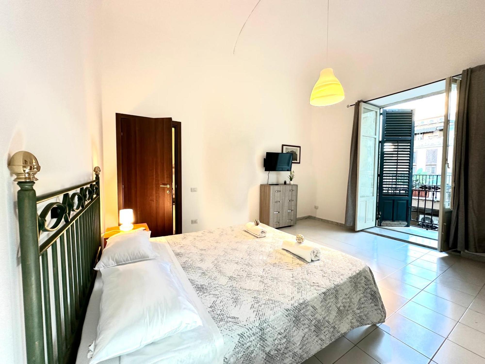 Ferienwohnung A Un Passo Dal Massimo 2 Palermo Exterior foto